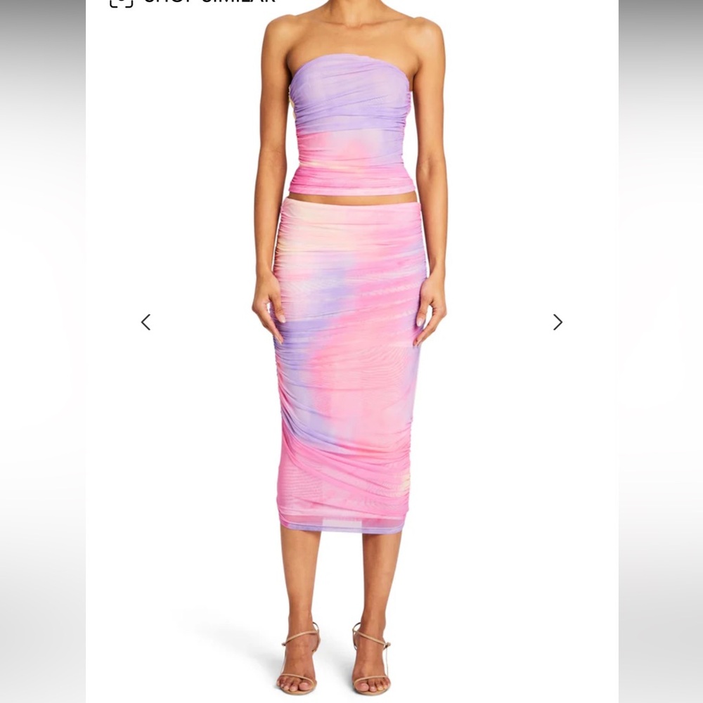 NWT CIRRUS MESH SKIRT
SER.O.YA